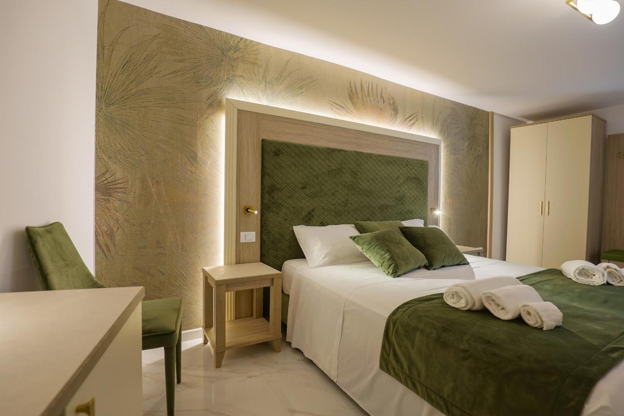 Grotta Saracena Resort 포르토 세자레오 외부 사진