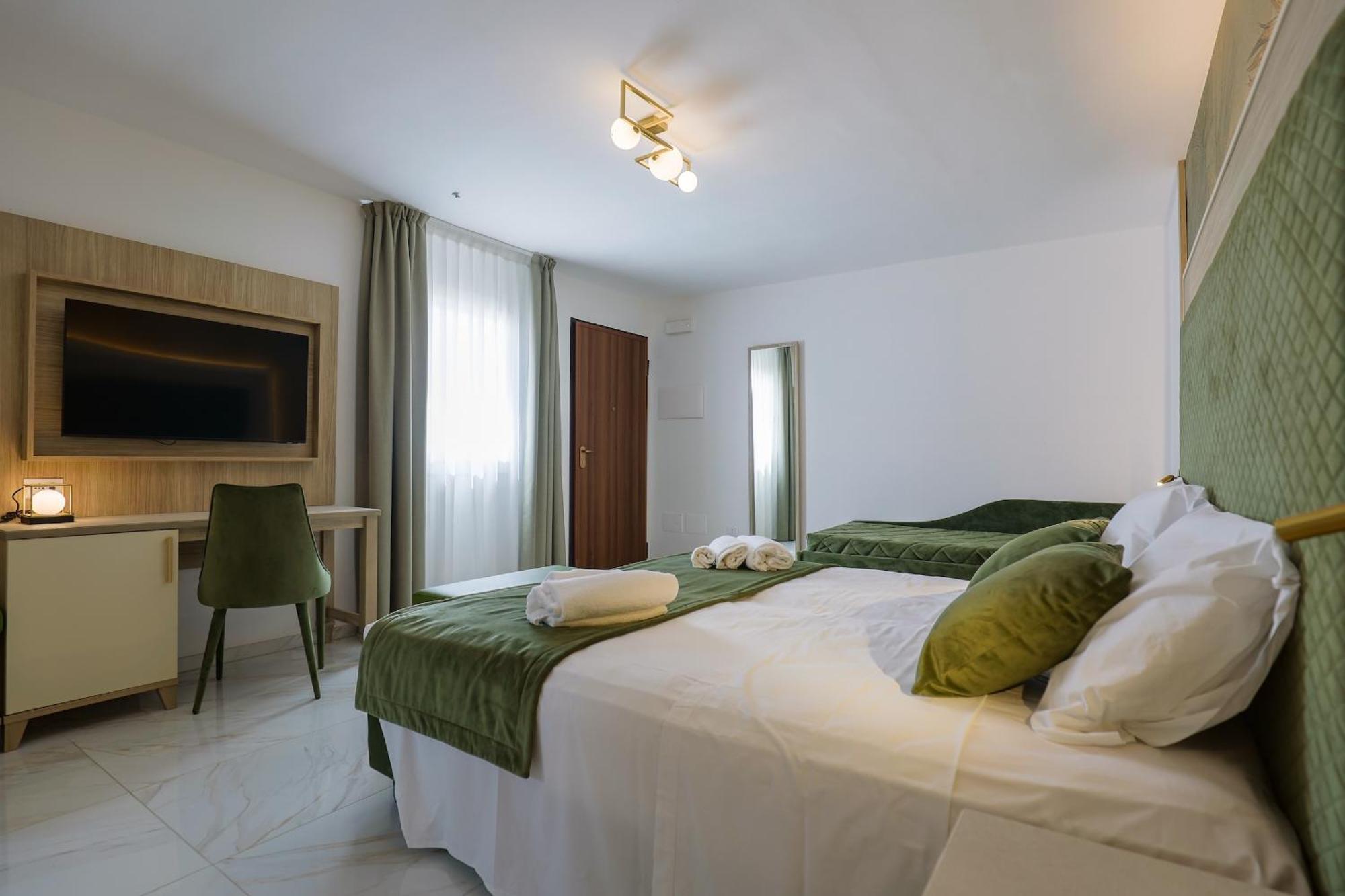 Grotta Saracena Resort 포르토 세자레오 외부 사진