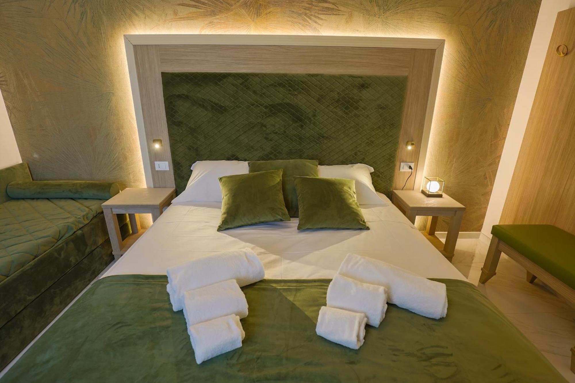 Grotta Saracena Resort 포르토 세자레오 외부 사진