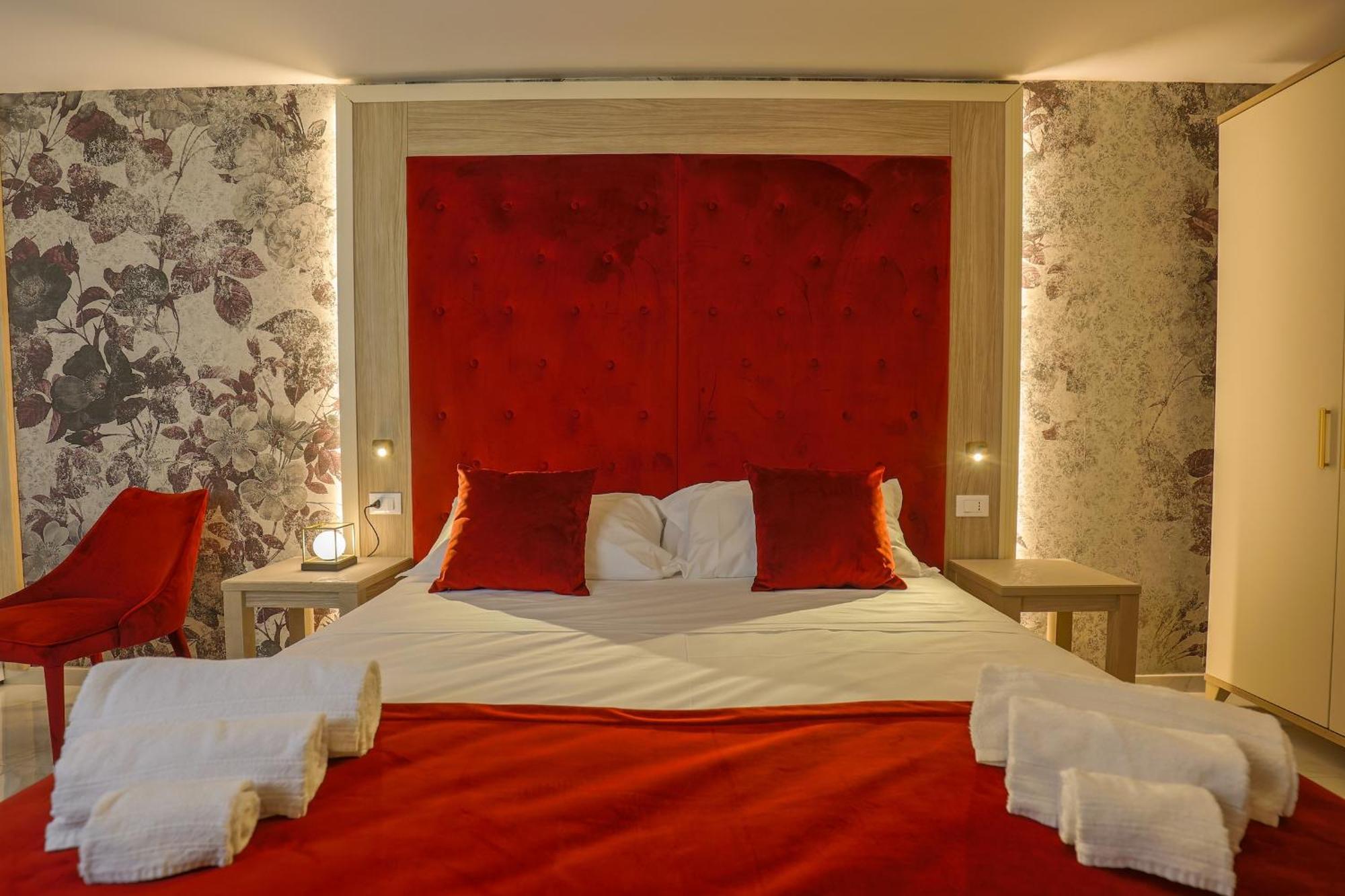 Grotta Saracena Resort 포르토 세자레오 외부 사진